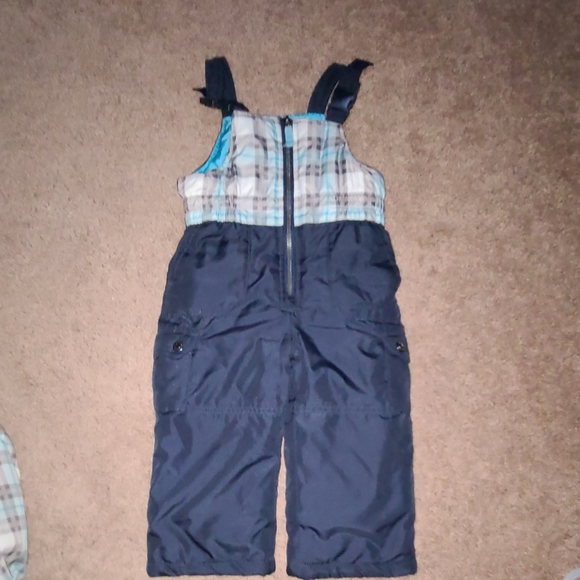 Carters sz 24 Months Plaid Snowsuit - Picture 2 of 4
